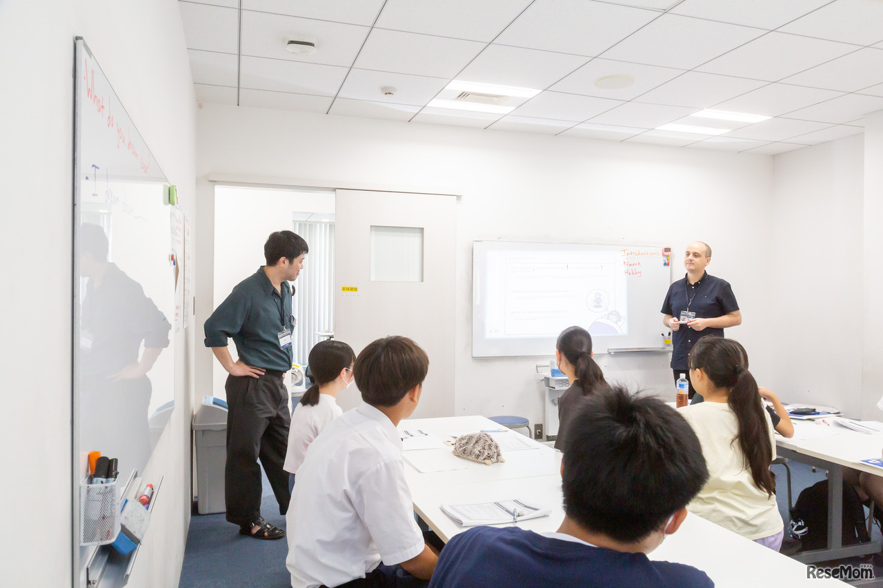 ハイブリッド指導の授業風景