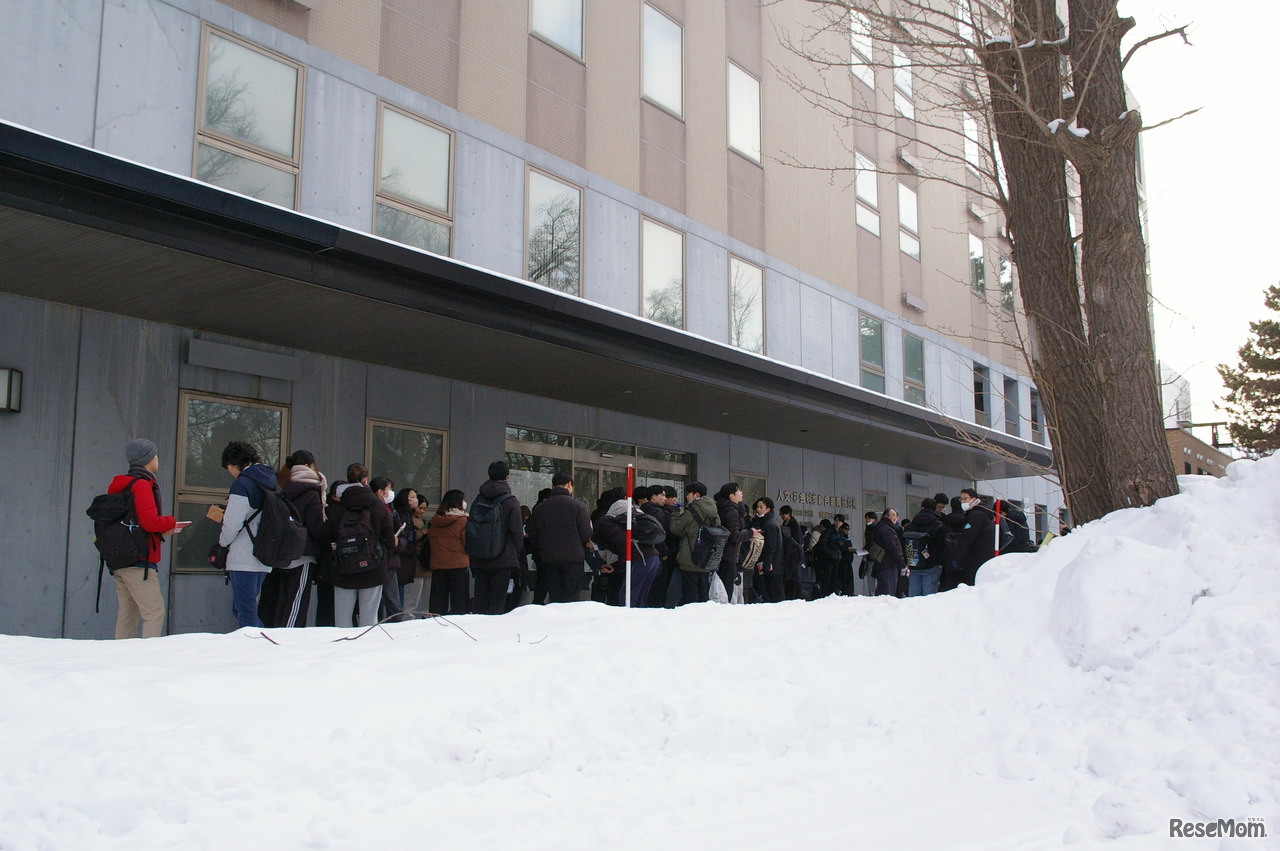北海道大学試験場（札幌キャンパス）2026年1月17日 共通テスト1日目のようす