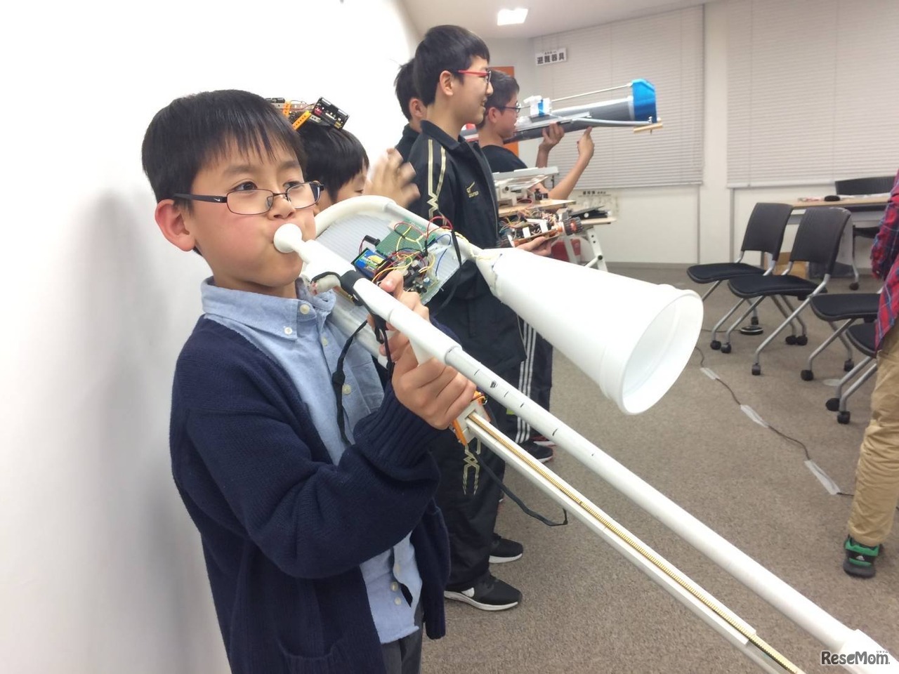 課題レポートや面接で強力なアピール材料になった自作の電子トロンボーン