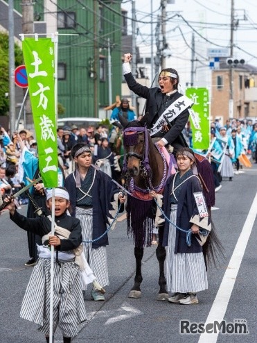 第28回ひの新選組まつり 隊士パレードのようす
