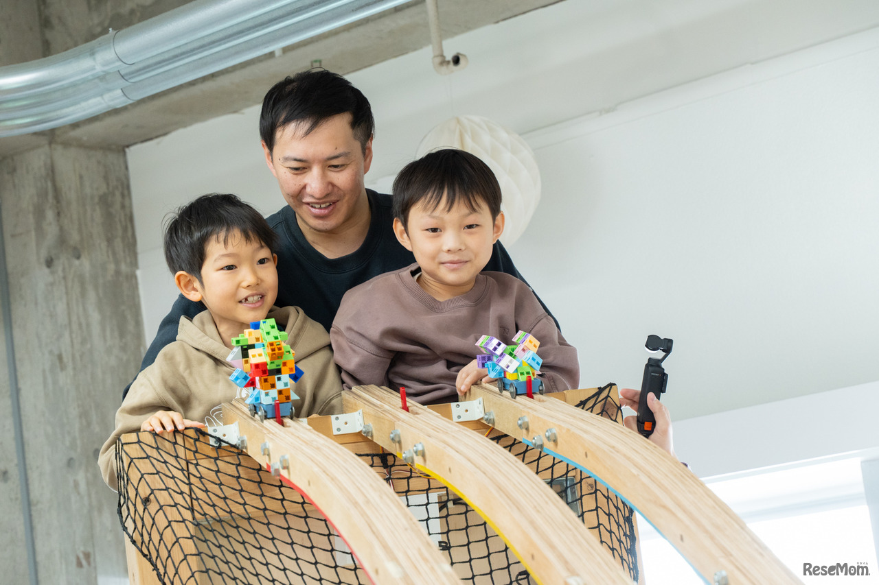 つくった車を走らせて、開発の成果をチェック！