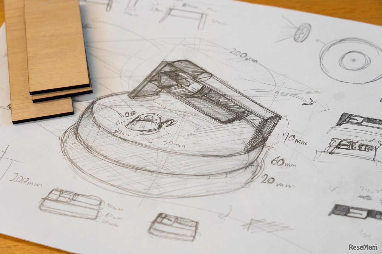 国内も海外も、就職も進学も。国際高専で培った力はどんな進路にもつながっていく。