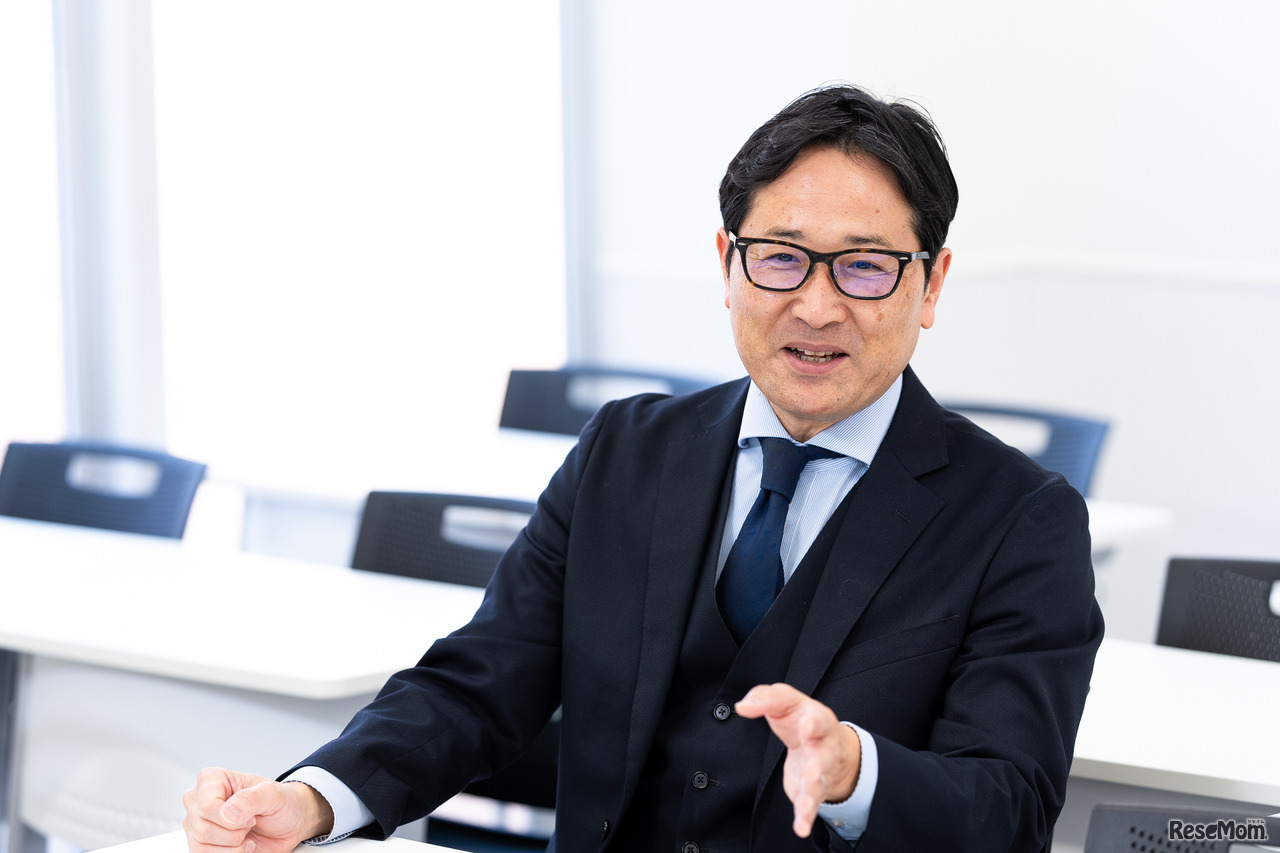 駿台現役フロンティア千種校を統括する錦織彰氏