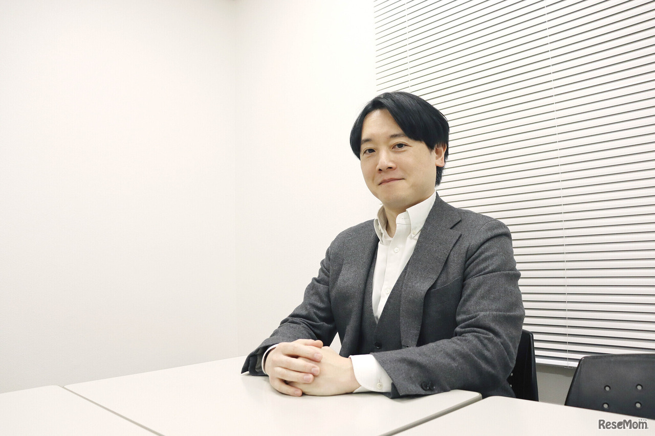 取材に応じてくれたYMS校舎責任者の小柴允利氏