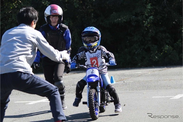 「ヤマハ親子バイク教室」