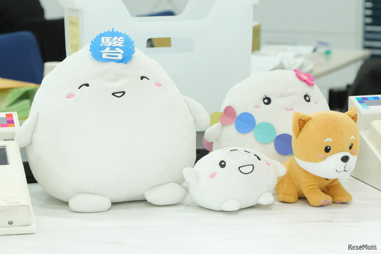 駿台予備学校お茶の水校3号館（東大専門校舎）で行われた「卒業を祝う会（合格者慰労会）」のようす