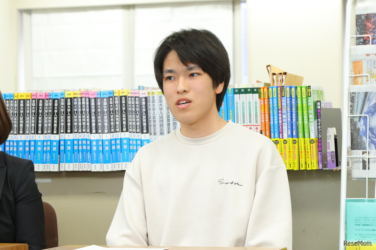 トリプレット・イングリッシュ・スクールの卒業生で早稲田大学 基幹理工学部1年生の湯澤祐仁さん