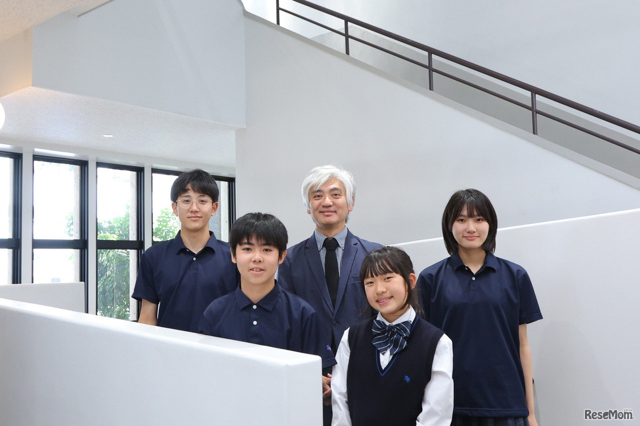 「フロントランナーとして道を切り拓け」共学化1期生たちが語る、明大世田谷での日々