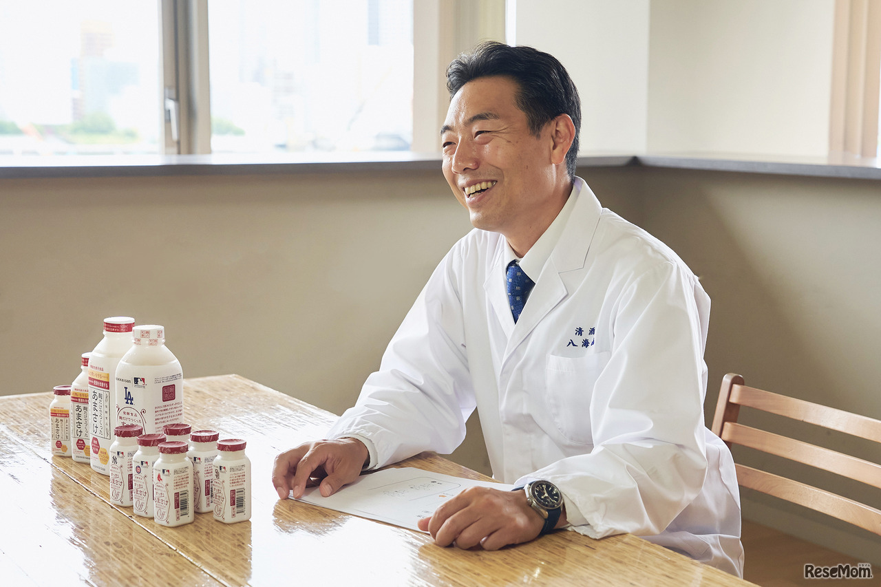 「砂糖不使用で罪悪感のない天然の甘味。そのまま飲んでも美味しいし、何で割ってもあまりハズレがない」八海醸造 取締役 製造本部長 倉橋敦さん（通称「あまさけ博士」）