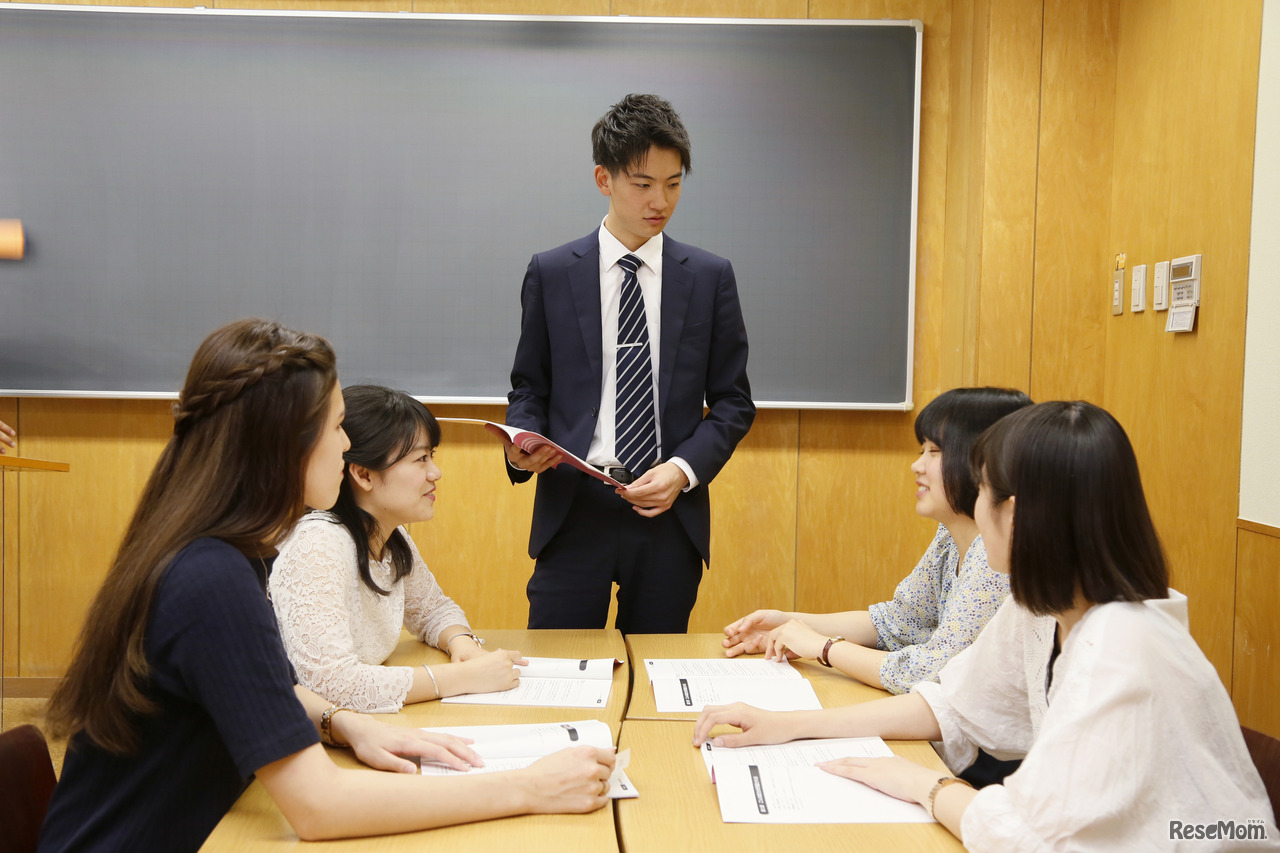自分自身で考え抜いて何度も推敲を重ねる横で最後まで伴走する