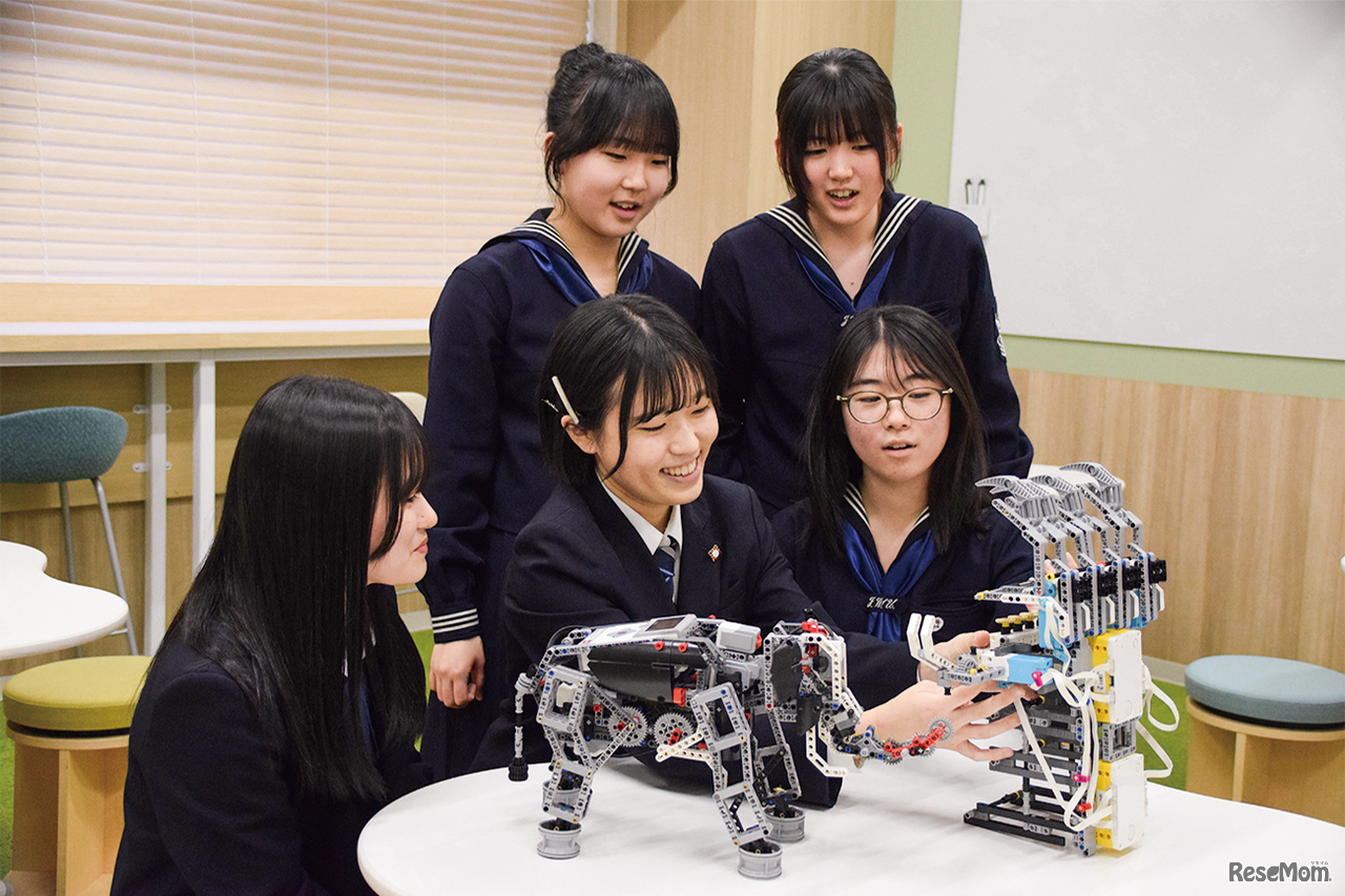芸術×テクノロジーで新たな価値を生み出すことを目指す