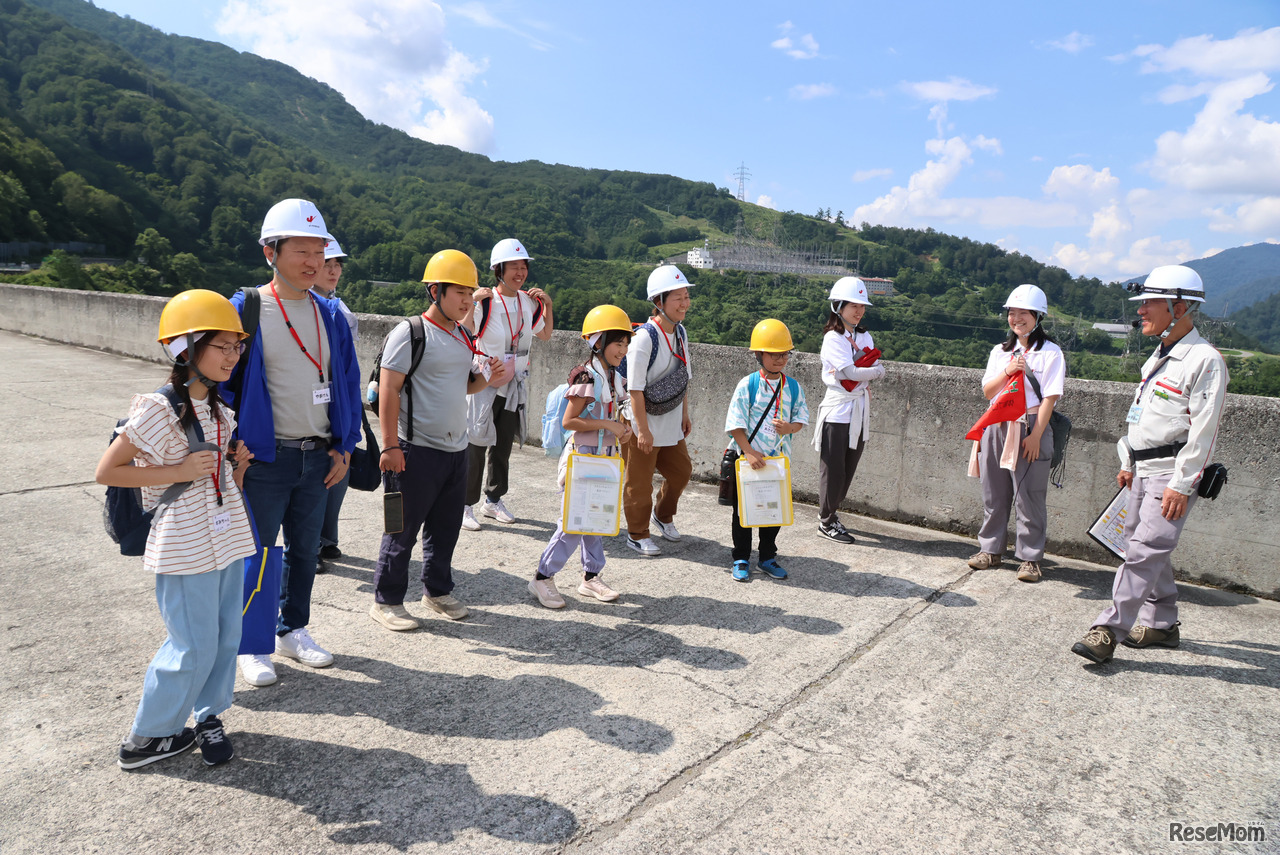 いよいよ発電所内に潜入