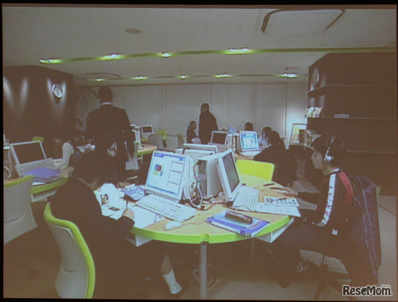 すららネットを利用した個別学習塾のようす