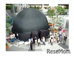 プラネタリウム「クリスマスの星空」イメージ