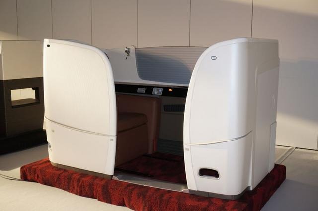 ファーストクラス