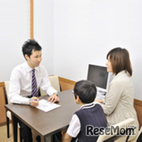 個別報告会も行われる