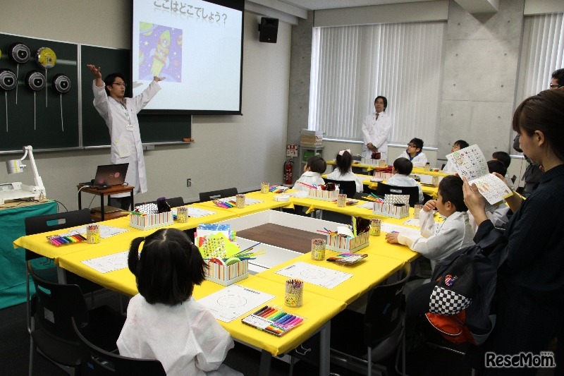 いろいろな実験コーナーも