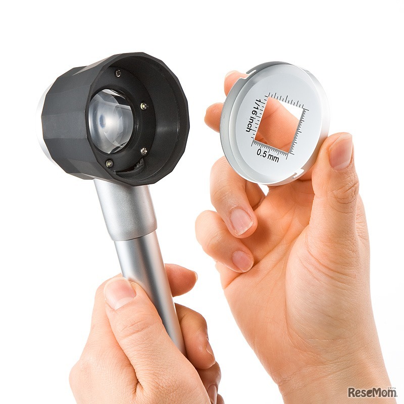 サンワダイレクト・スケール一体型の観察＆計測用ルーペ 400-LPE005