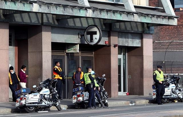 爆発直後のボストン・マラソン会場（4月15日）