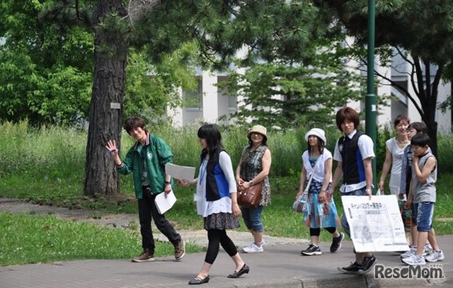 キャンパスツアーの様子