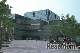 大阪府立中央図書館