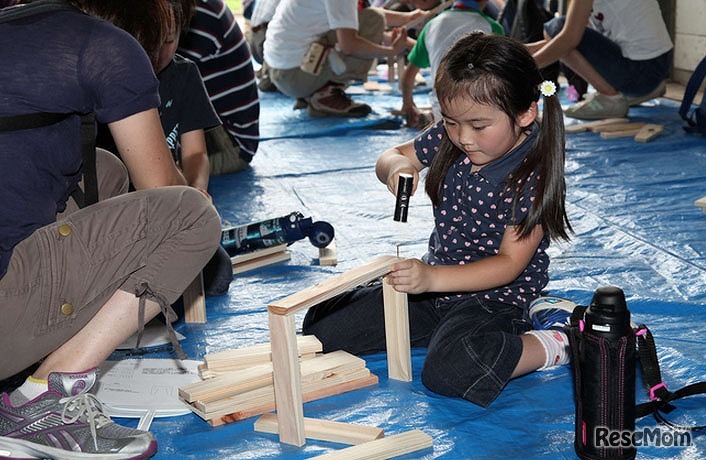 わくわく体験ツアー　過去の様子（工作）