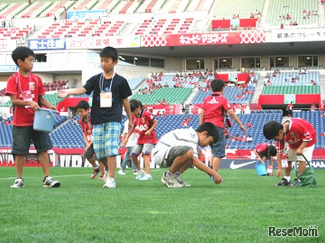 浦和レッズ夏休みお仕事体験キッズ