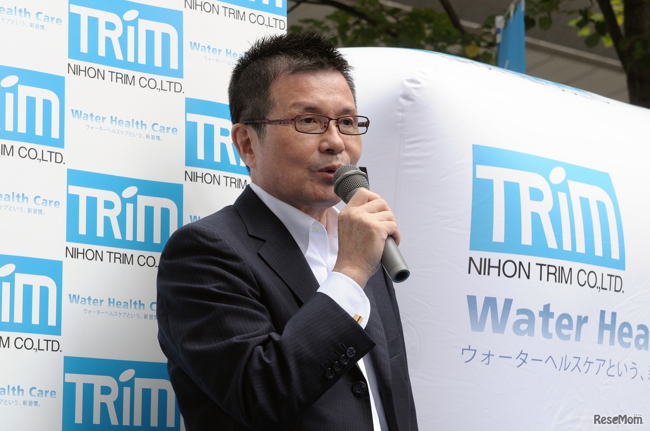 オープニングイベントに駆けつけた日本トリムの森澤紳勝社長