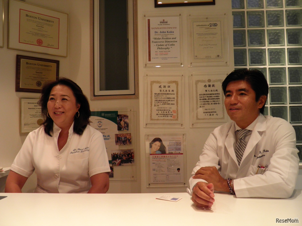 インタビューに応える賀久浩生氏と賀久麻織氏