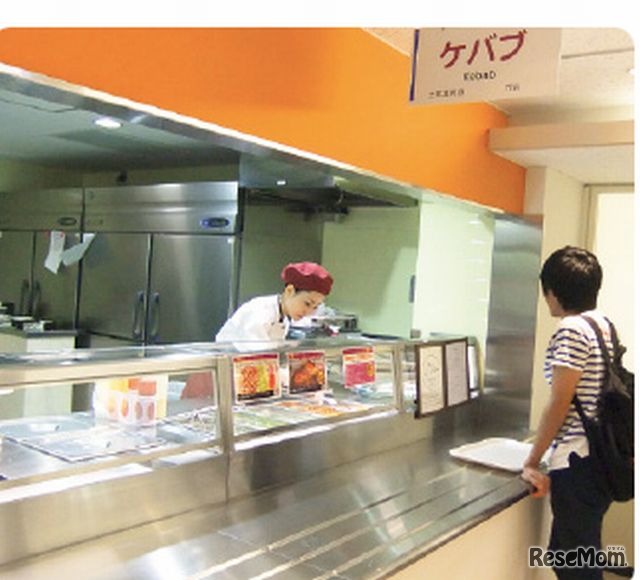 京都大学のカフェテリアにできたケバブコーナー