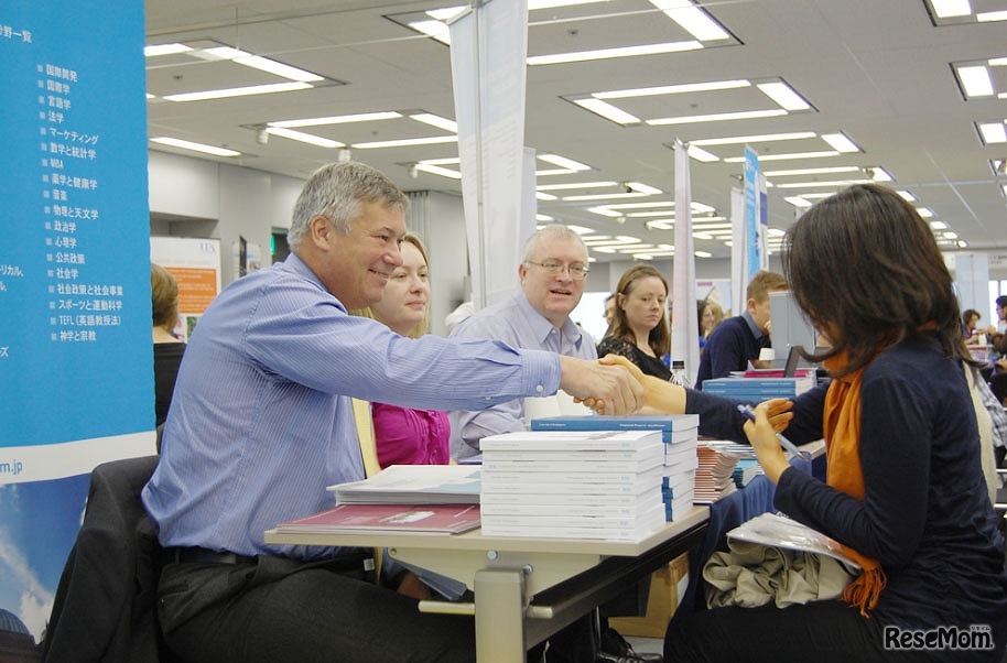 海外大学との相談ブース