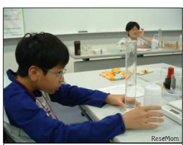 実験教室は年間に20回を予定