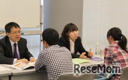 昨年度の合同相談会の様子