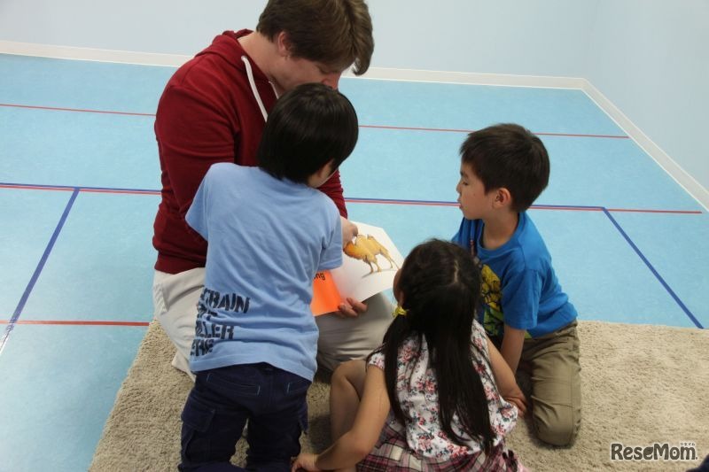 英語絵本の読み聞かせ