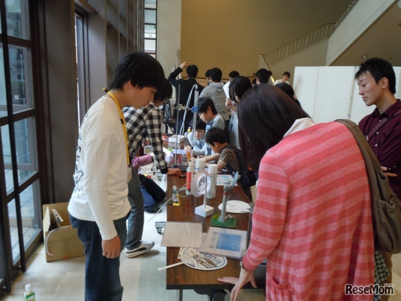 近大科学祭（展示ブース）