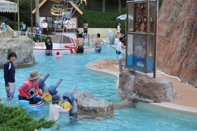 “夏の冒険”ができるプール、鈴鹿サーキットの「アクア・アドベンチャー」