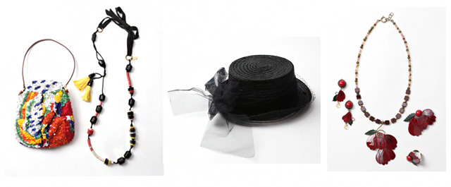 左：「ジャマン・ピュエッシュ」セザンヌの《スープ入れのある静物画》の色彩をスパンコールで表現したバッグと、マネの《笛を吹く少年》の衣装とモチーフを落とし込んだネックレス。バッグ 63,720円、ネックレス 25,920円　中央：「マリー・メルシェ」オーギュスト・ルノワールの《ダラス夫人》の被っているハットを現代風にアレンジ。帽子42,120円　右：「クロディーヌ・ヴィトリー」マネの《シャクヤクと剪定ばさみ》からのインスピレーション。イヤリング 9,720円 ネックレス 17,280円 リング 5,400円 ブローチ 14,040円