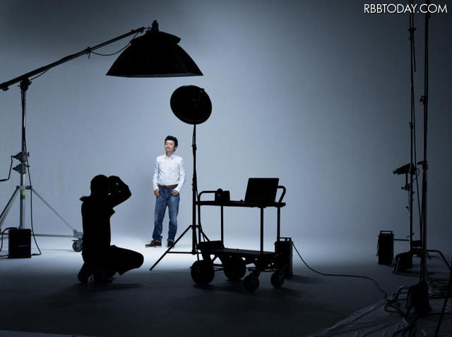 桑田佳祐がドコモのキャンペーンキャラクターに！書き下ろし曲も KUWATA×DOCOMO walk with you 2011 SUMMER