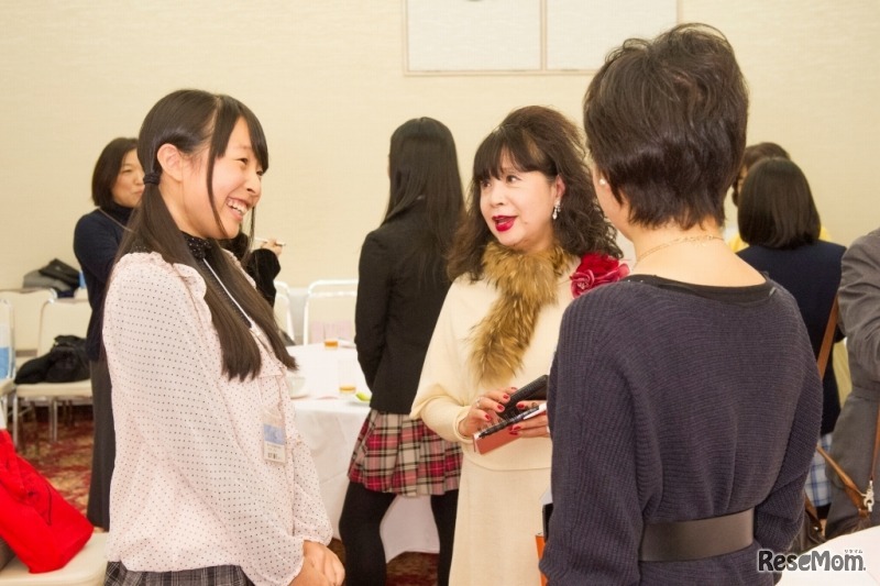 昨年の授賞式の様子（2013年11月）