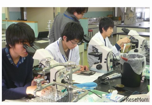 出発前の特別教育の様子