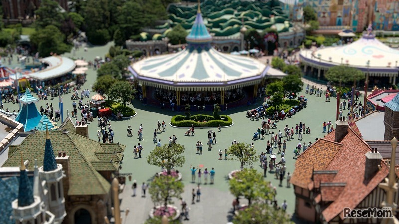 東京ディズニーランドのタイムラプス動画