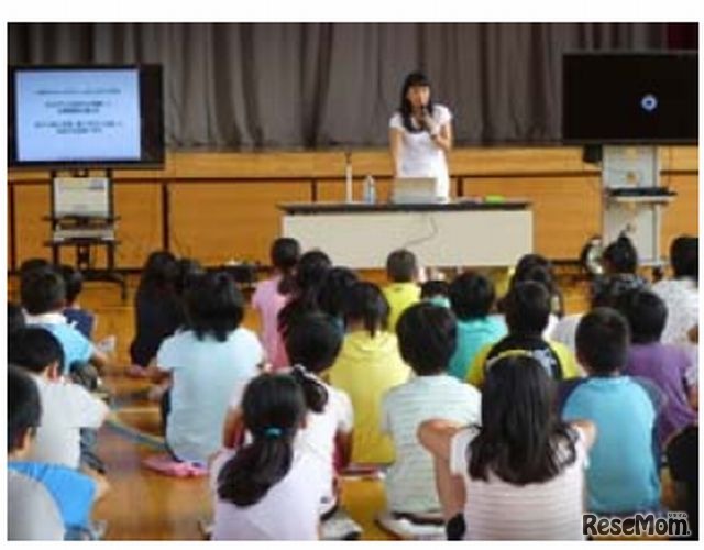 教育啓発講演の様子