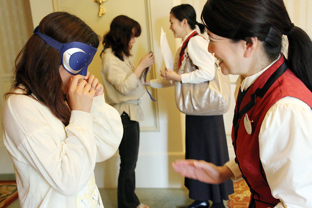 目隠しレストラン「ディズニー・ダイニング・ウィズ・ザ・センス」 in 東京ディズニーランドホテル