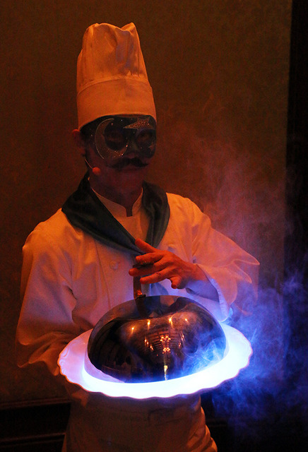 目隠しレストラン「ディズニー・ダイニング・ウィズ・ザ・センス」 in 東京ディズニーランドホテル