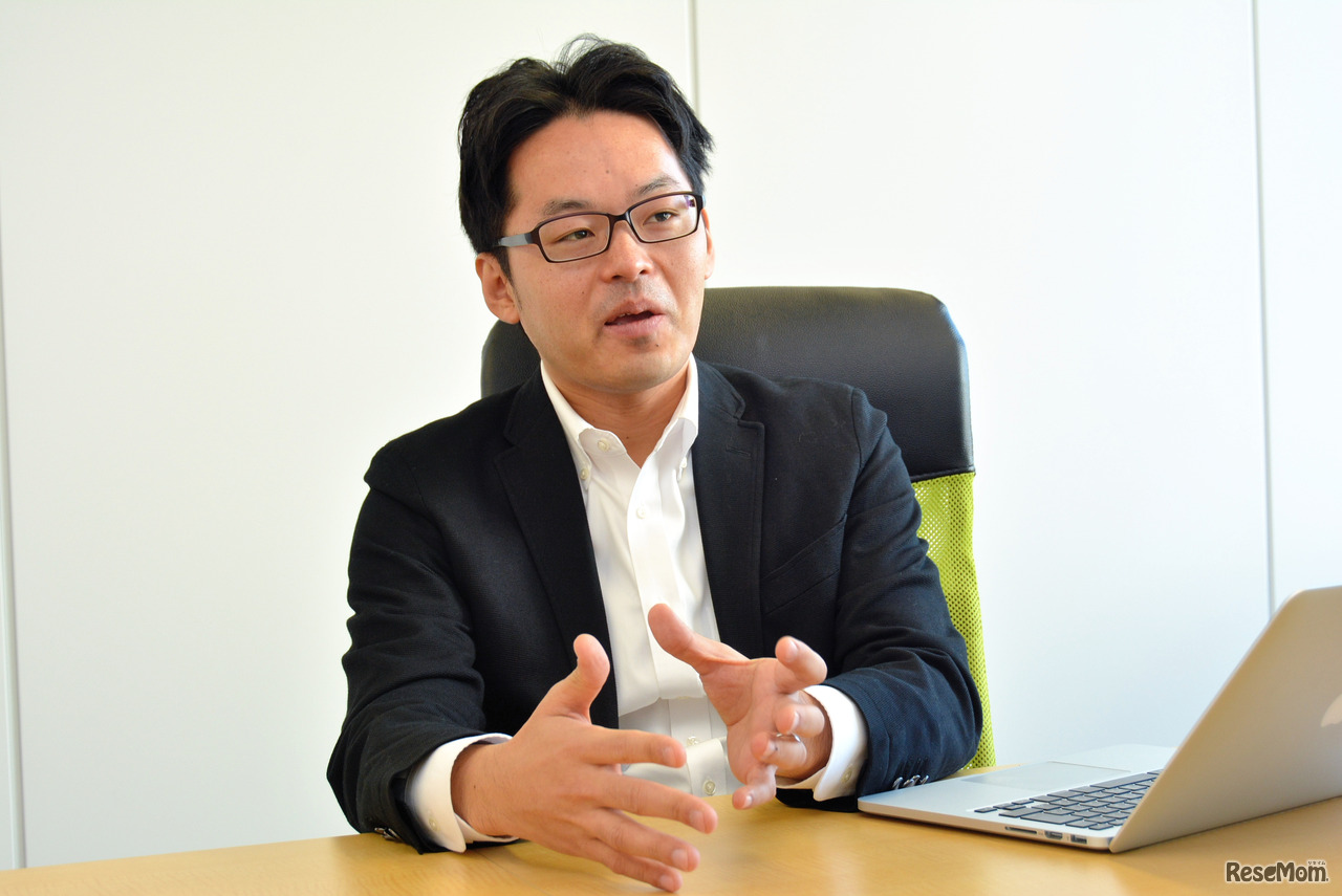 インタビューに答える伊藤氏