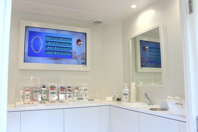 女性用の「G・U・M CUBE」内の様子