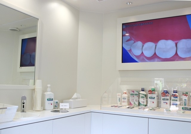 女性用の「G・U・M CUBE」内の様子