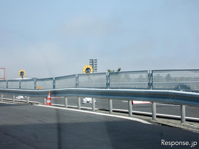 東北自動車道。東日本大震災発生から3か月