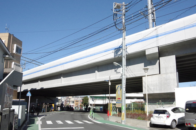 西武鉄道、石神井公園駅付近