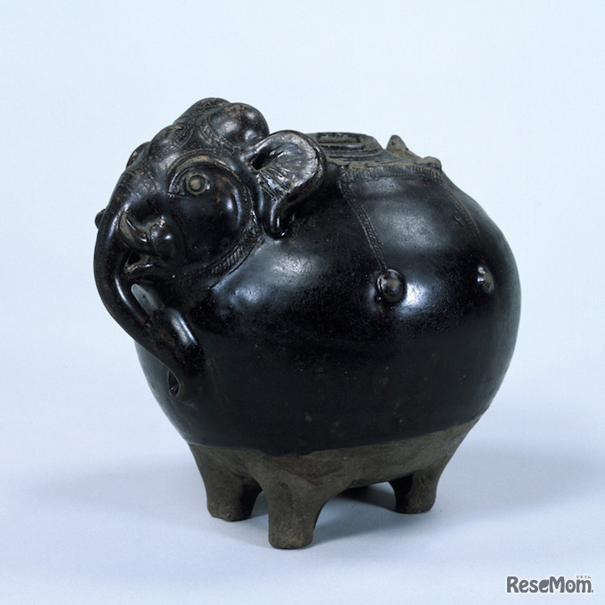 東京国立博物館　美術作品のゾウ